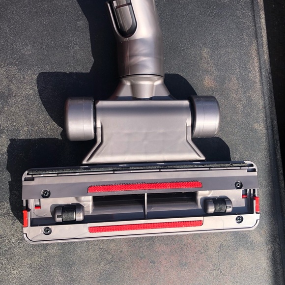 Dyson Gray Flat Out Hard Floor Head Replacement Part - Picture 3 of 11